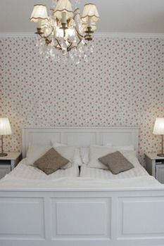 Plevnagarden Malmkoping
